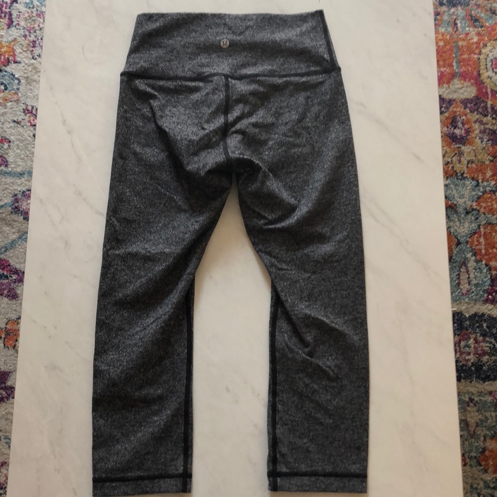 Lululemon Cropped Leggings